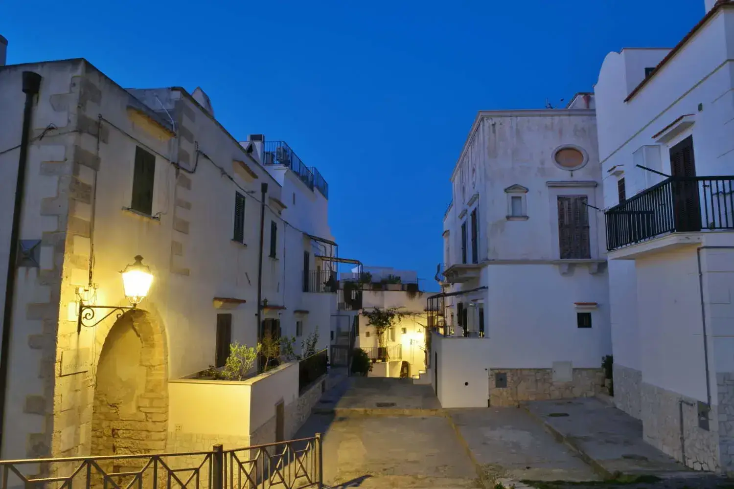 Vieste - Vanlife - Photo - villages - paysages - monuments - Europe - Accueil